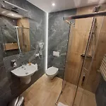 Male Alpy & - Z Calorocznym Basenem I Jacuzzi Alojamento de Acomodação e Pequeno-almoço