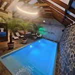 Male Alpy & - Z Calorocznym Basenem I Jacuzzi 3*