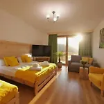 Male Alpy & - Z Calorocznym Basenem I Jacuzzi 3* Krynica Zdroj