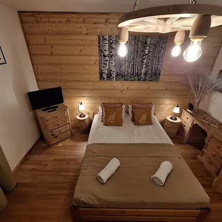 فندق مبيت وإفطار Male Alpy & - Z Basenem Krynica-zdroj كرينيتسا زدروي