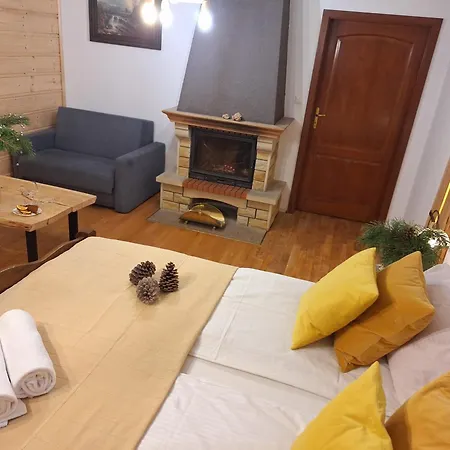 Male Alpy & - Z Basenem Krynica-zdroj