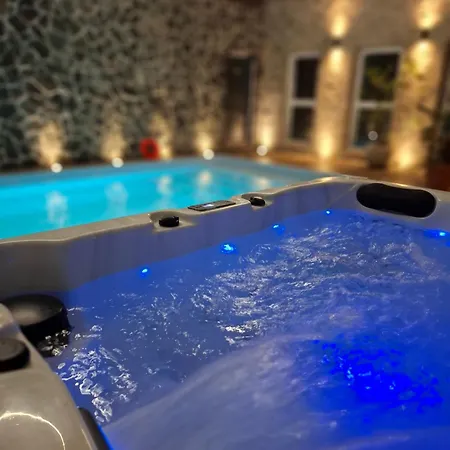 Male Alpy & - Z Basenem Krynica-zdroj 3*