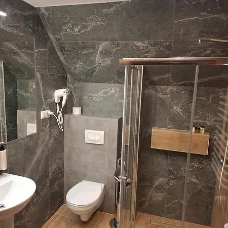 Male Alpy & - Z Calorocznym Basenem I Jacuzzi