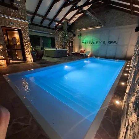 Małe Alpy&spa Z Basenem - Górski Slow Dla Rodzin I Par - Relaxation For Parents, Fun For Kids Frühstückspension 3*