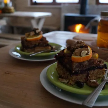 Male Alpy & - Z Basenem Krynica-zdroj كرينيتسا زدروي