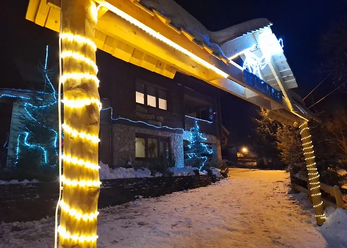 Bed & Breakfast Male Alpy & Spa - Willa Z Basenem Krynica-Zdroj