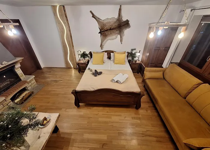 Male Alpy & Spa - Willa Z Basenem Krynica-Zdroj Bed & Breakfast 3*