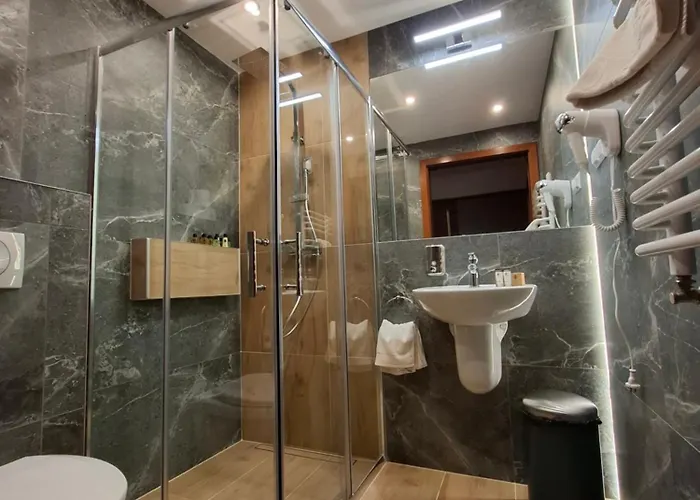 Male Alpy & Spa - Willa Z Basenem Krynica-Zdroj